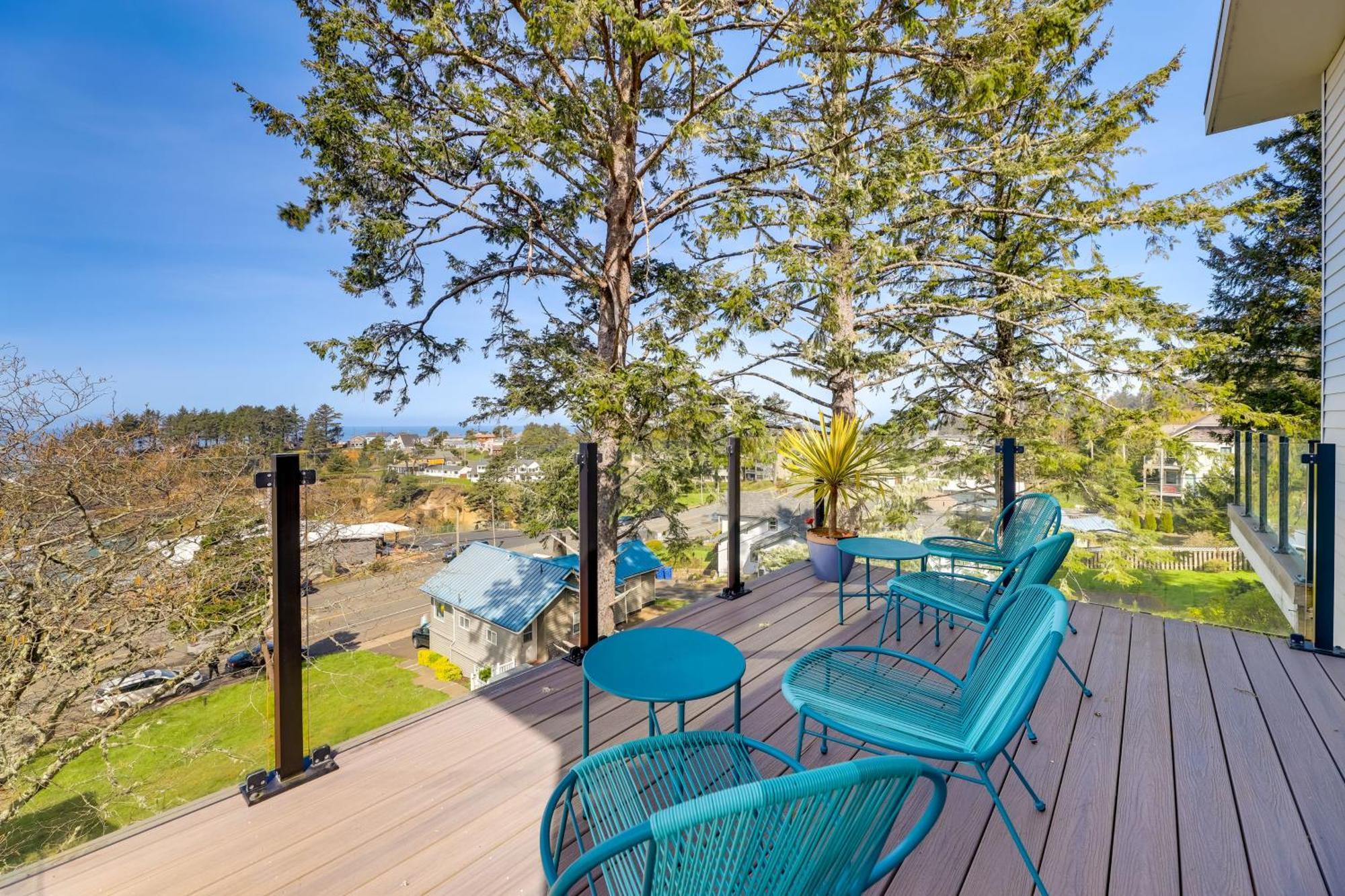 Scenic Depoe Bay Townhome With Deck Less Than 1 Mi To Parks! Exterior foto